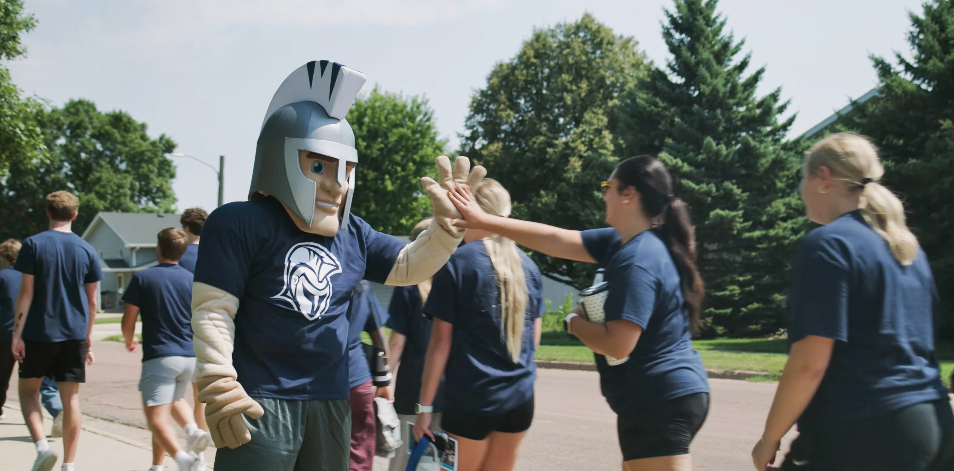 General Cy greets new DSU students.