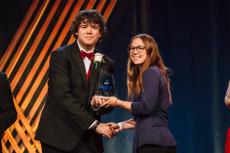 DSU students are recognized at the national FBLA conference.