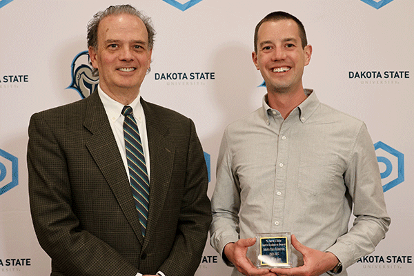 Jon Hunter and the 2025 Merrill Hunter Award winner, Mike Ham.