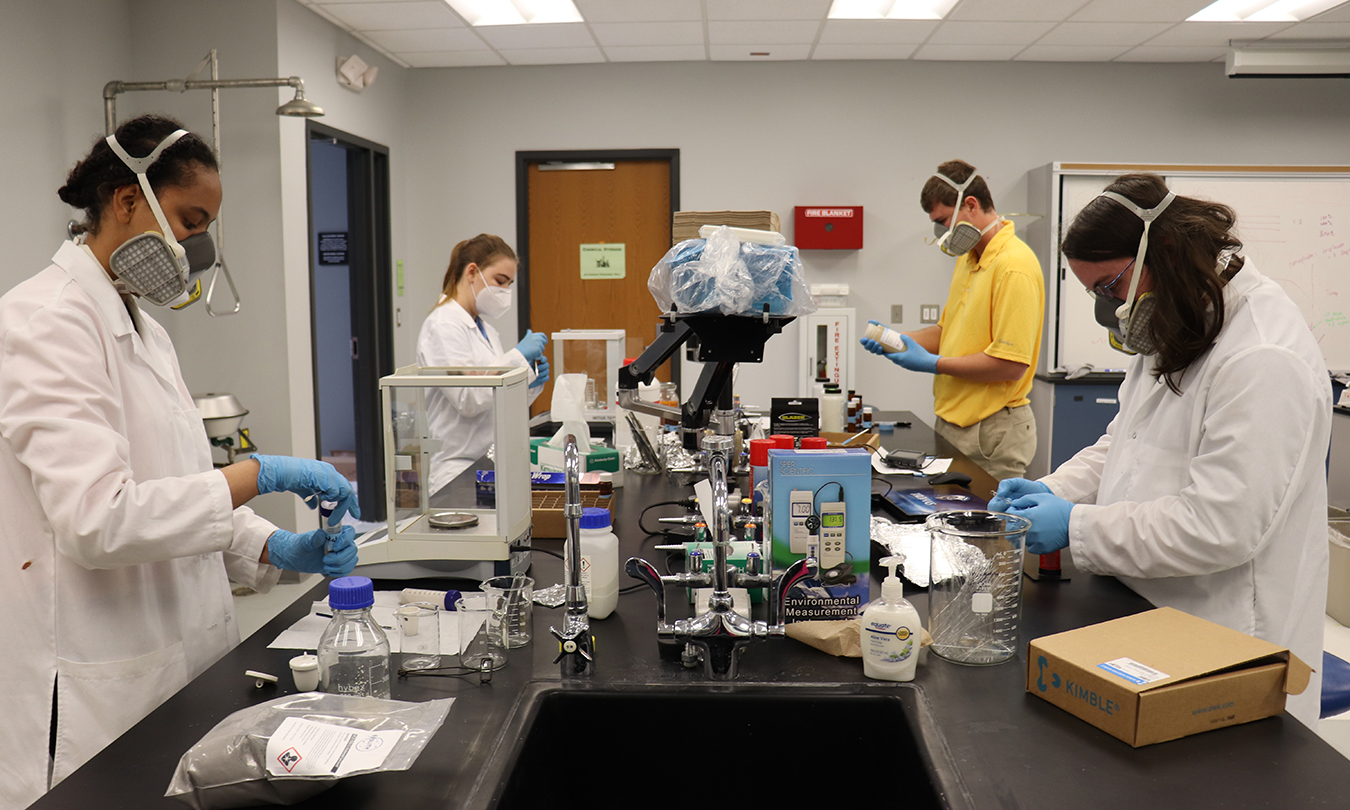 students working in lab