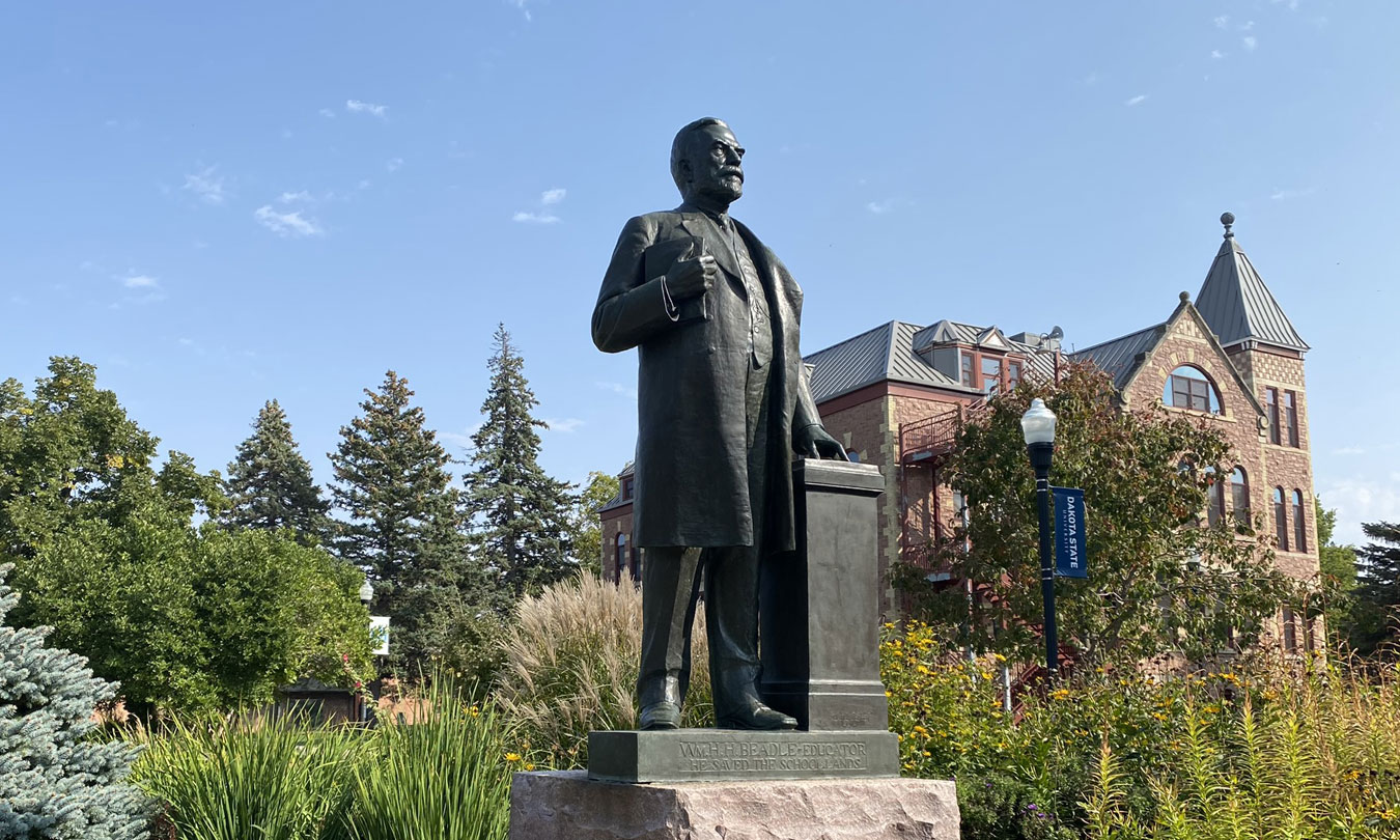 General Beadle statue on the Dakota State University campus