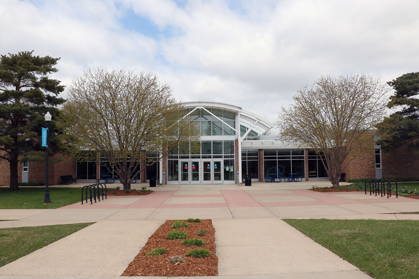 image of DSU Science Center
