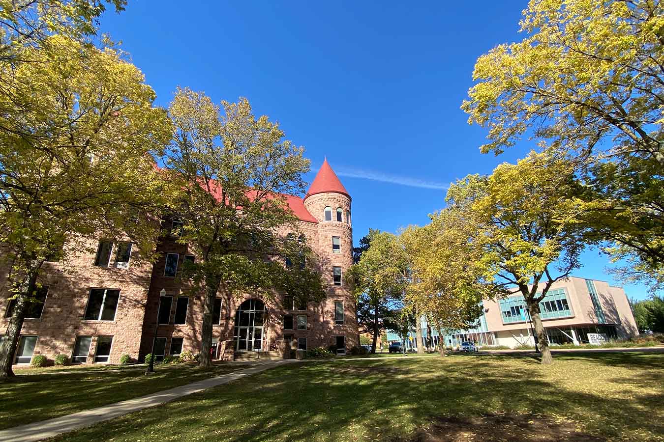 Image of East Hall home of the College of Business and Information Systems