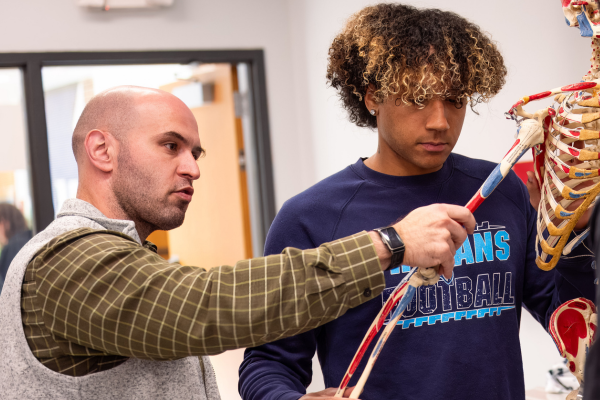 DSU students and faculty conduct research.