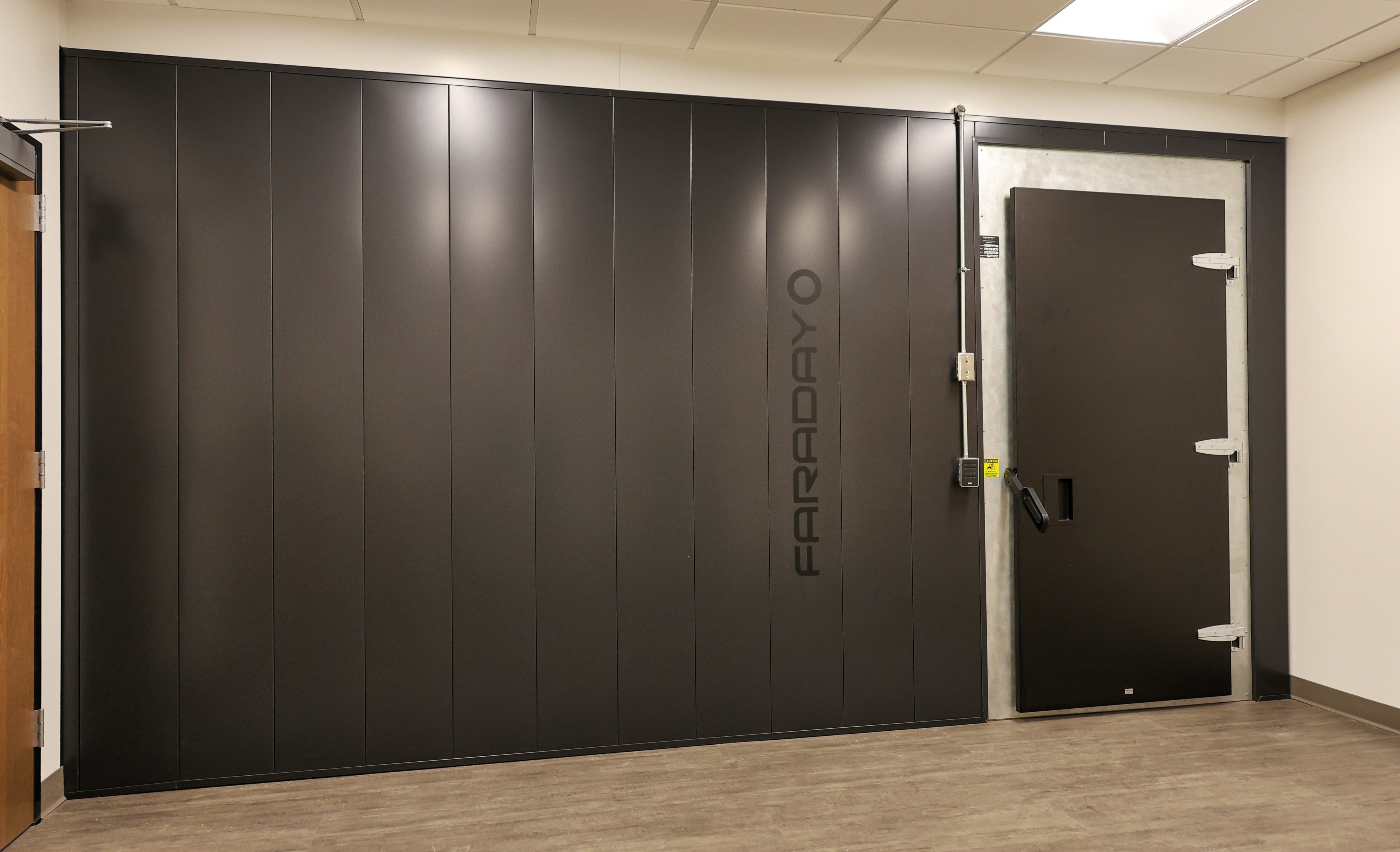 Outer door of of the new Faraday room at the ARL.